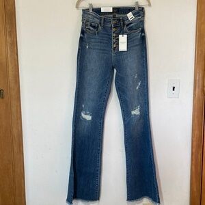 Judy Blue Mid Rise Flare Jeans NWT Size 5